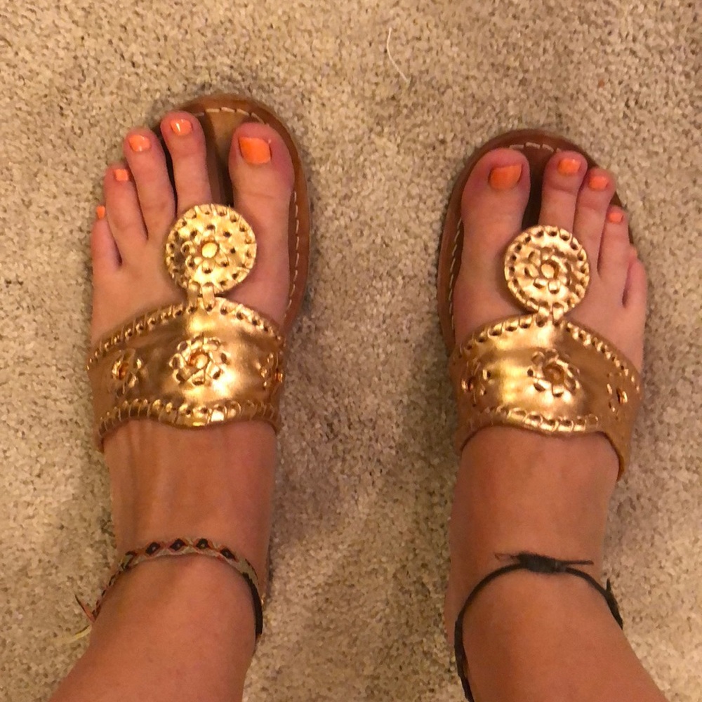 Rose gold Jack Rogers still in terrific condition